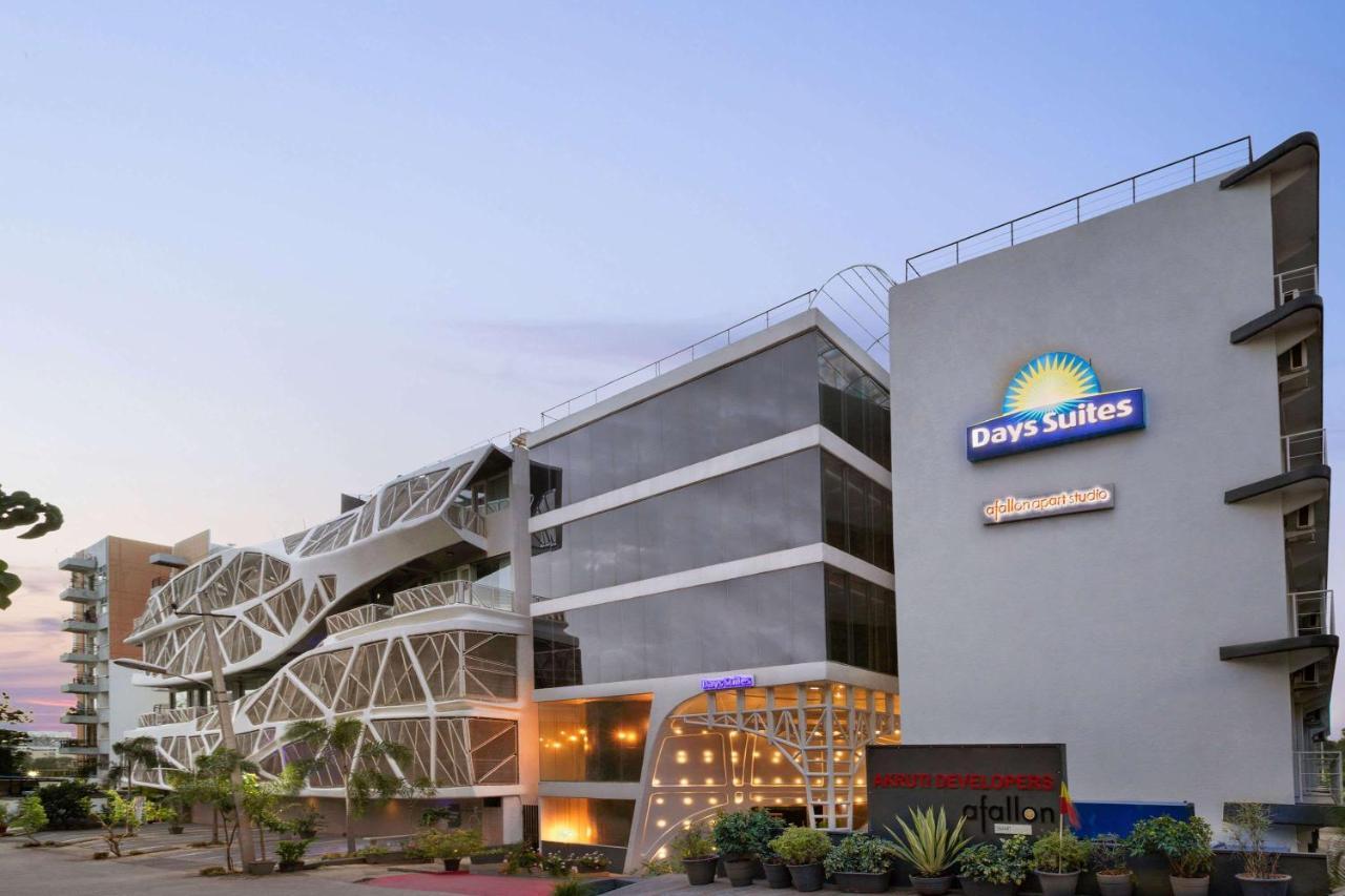Days Inn & Suites By Wyndham Bengaluru Whitefield Esterno foto