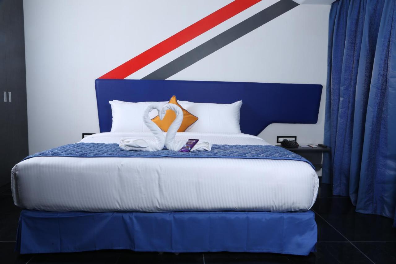 Days Inn & Suites By Wyndham Bengaluru Whitefield Esterno foto