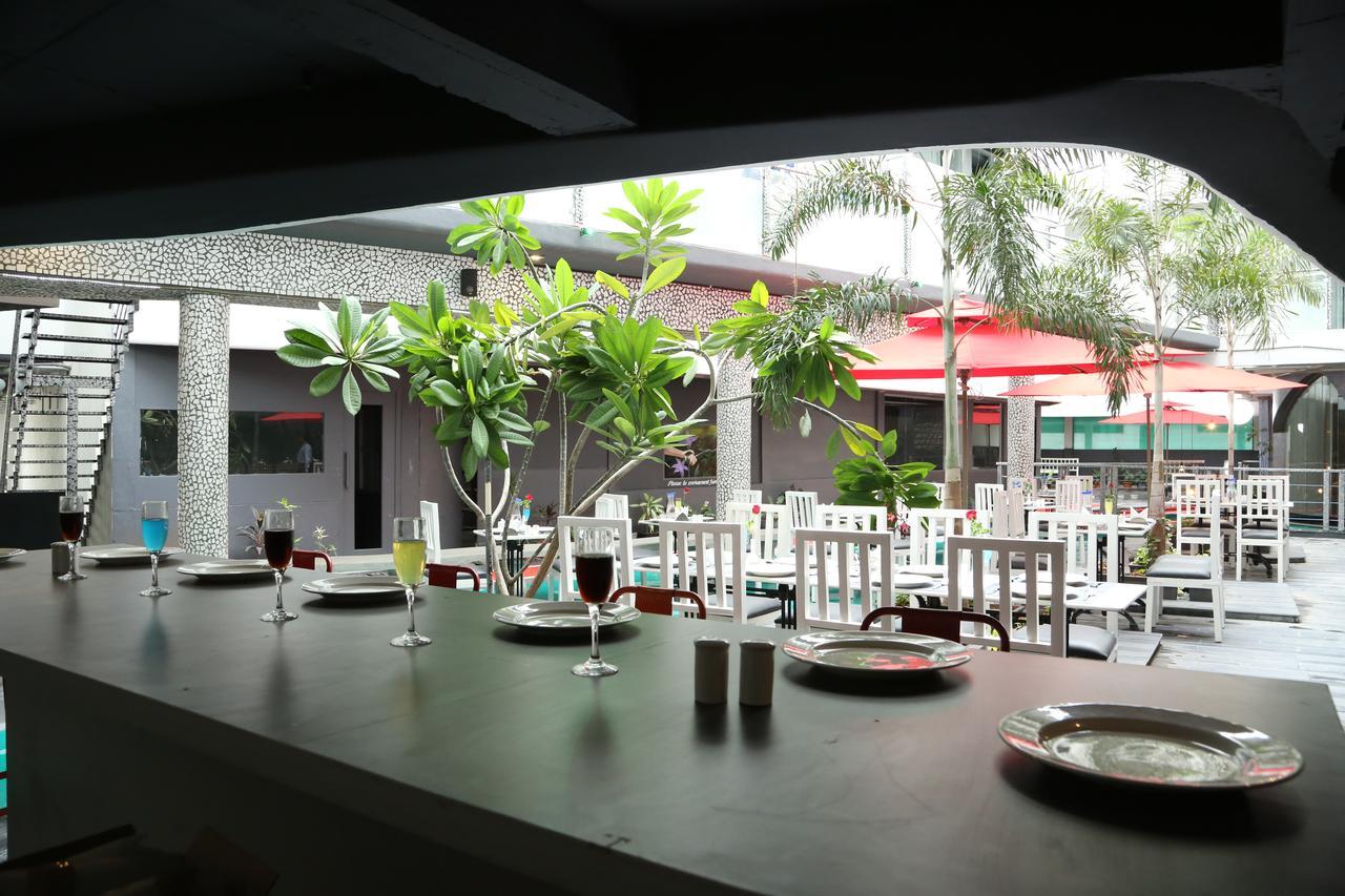 Days Inn & Suites By Wyndham Bengaluru Whitefield Esterno foto